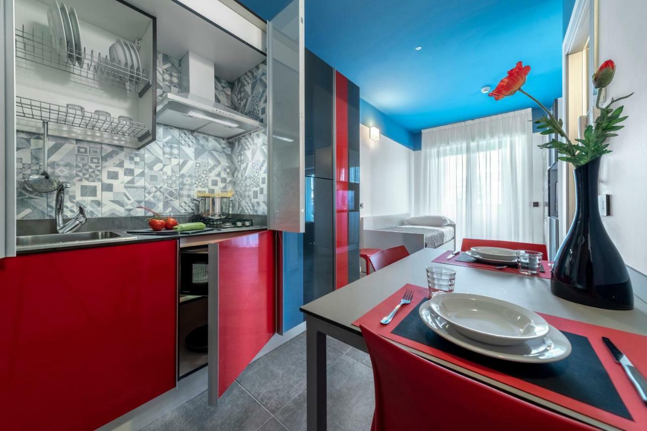 Residence Filmare Riccione Bagian luar foto