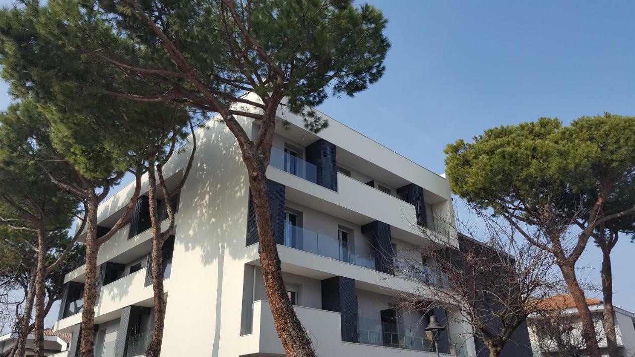 Residence Filmare Riccione Bagian luar foto