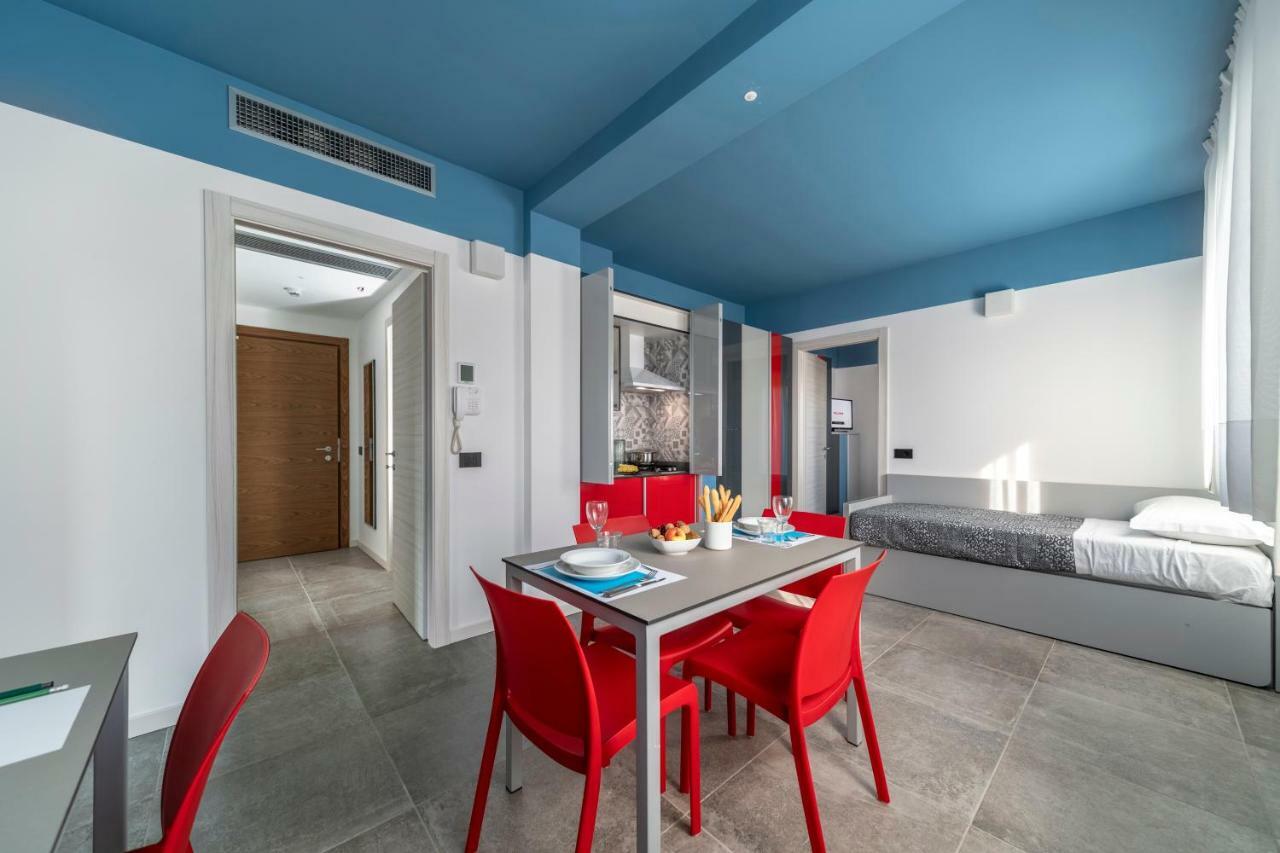 Residence Filmare Riccione Bagian luar foto
